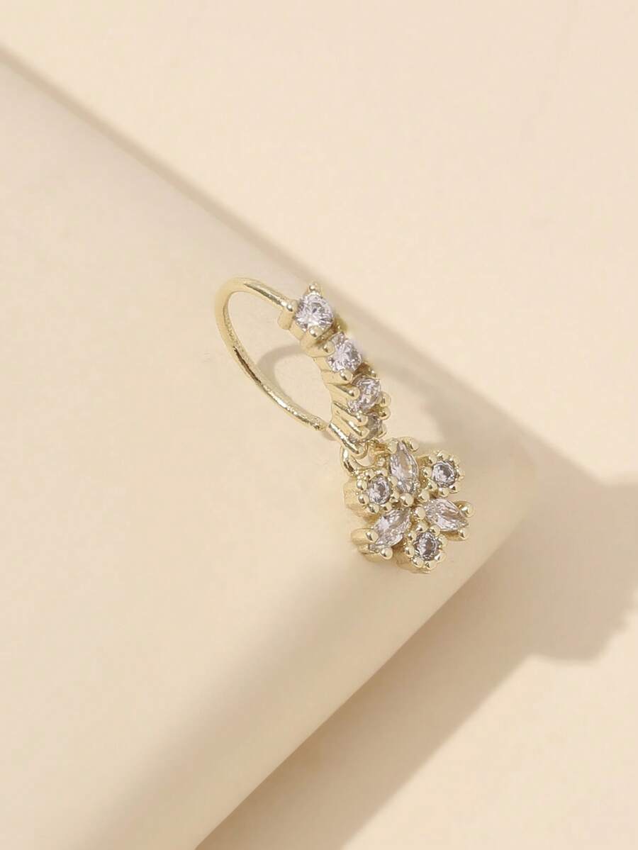 Body Jewelry Nose Studs - Delicate Flower Design Nose Ring With