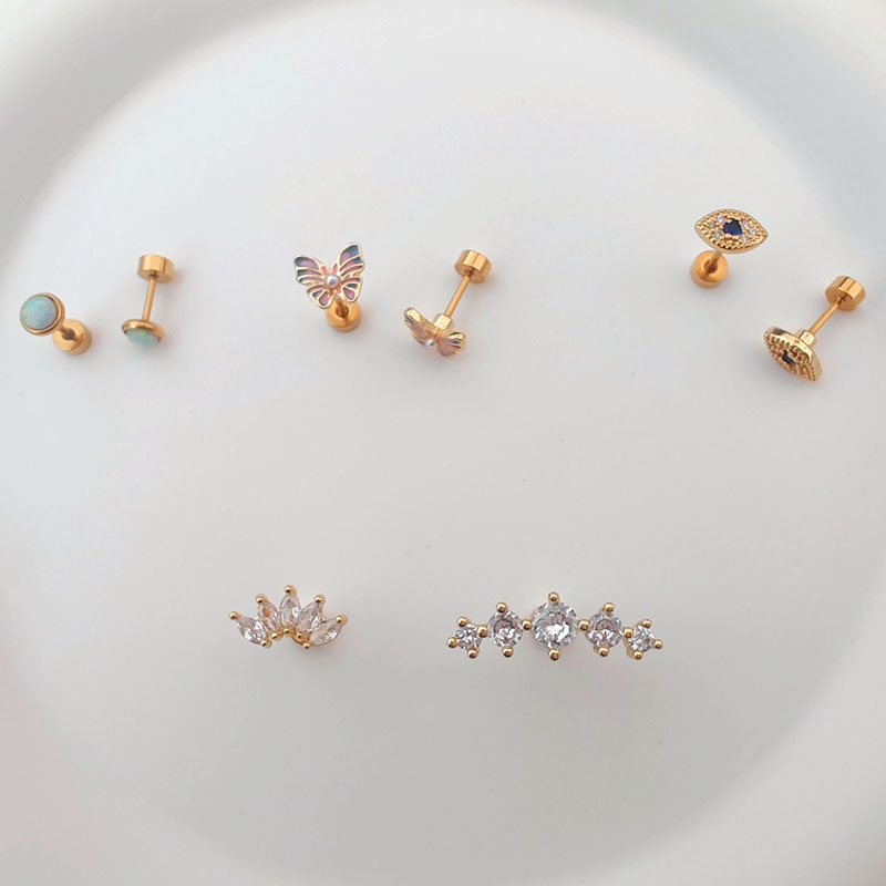A stylish set of flat back car - Tragus Flat Back review and price