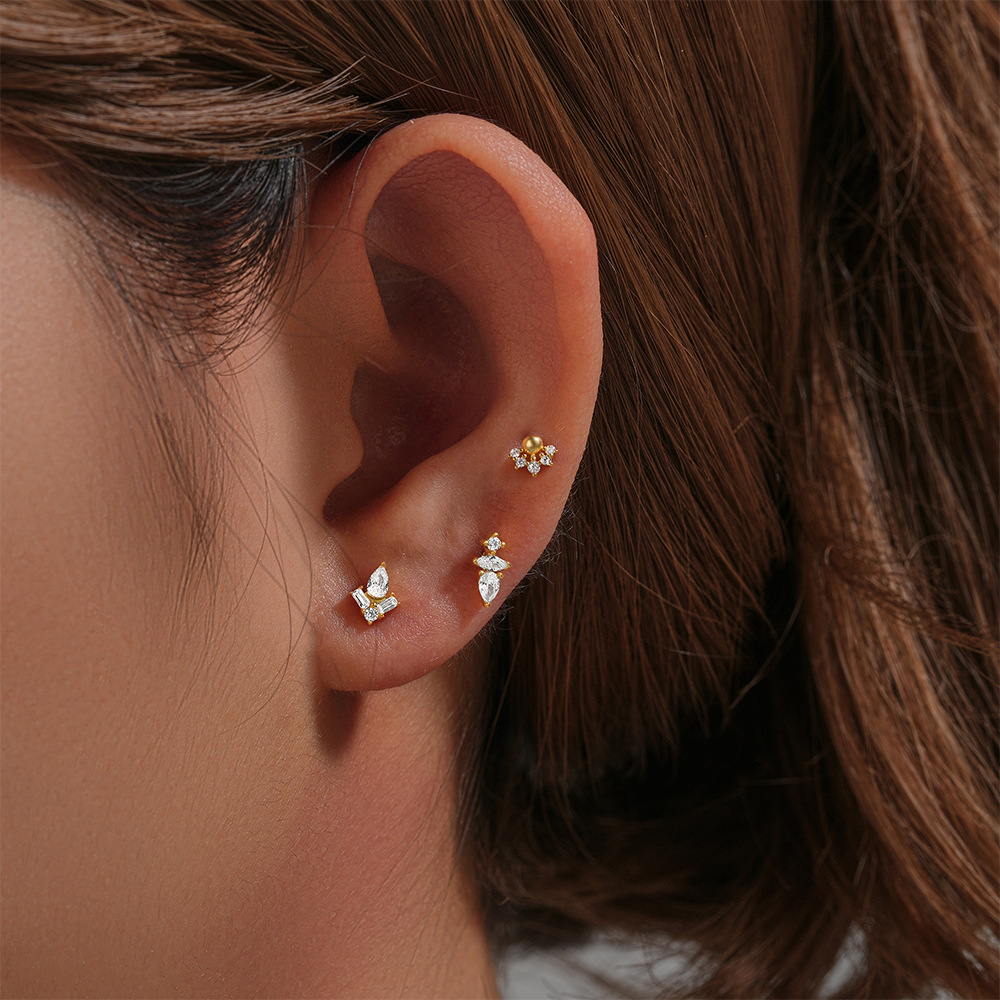 1PC Stainless Steel Crystal CZ - Tragus Flat Back review and price
