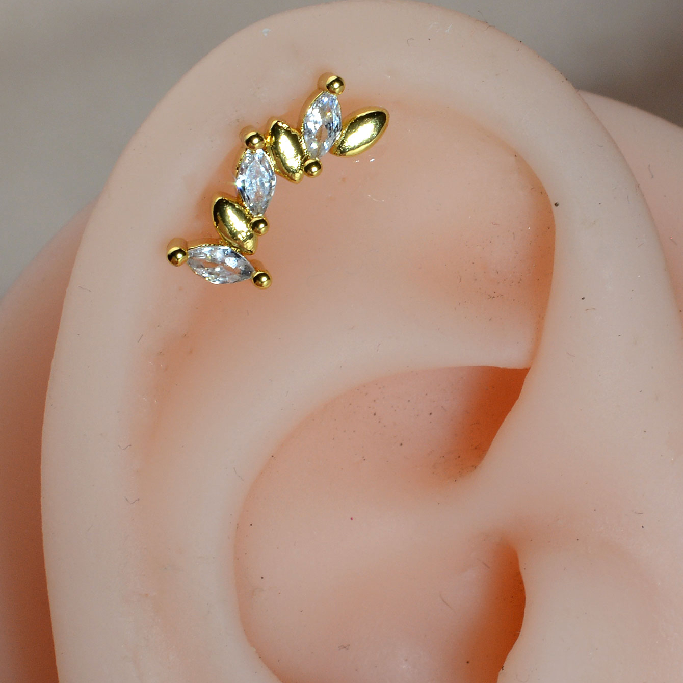 1PC Stainless Steel Star Flowe - Tragus Flat Back review and price